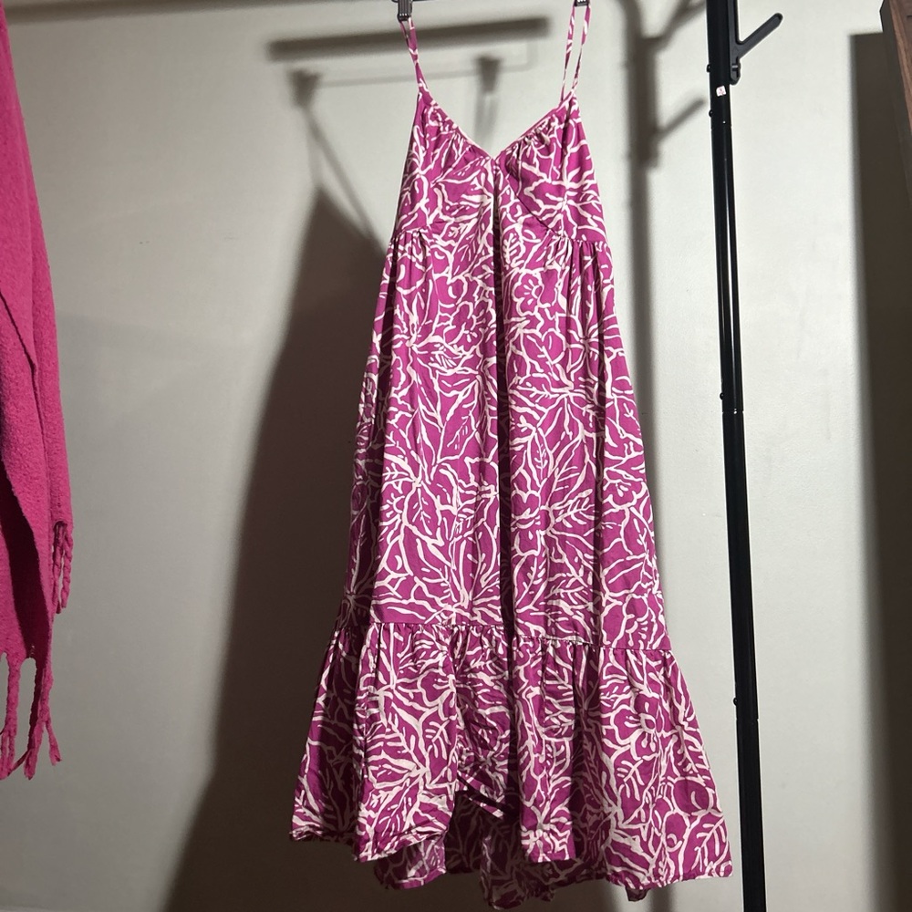 GAP Pink and White Floral Dress